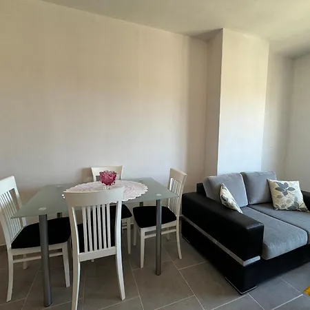 Turi Apartment