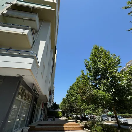Turi Apartment *